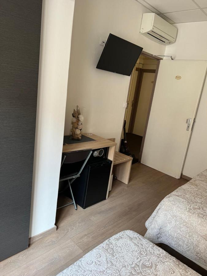 Hotel Lutetia Канни Екстер'єр фото